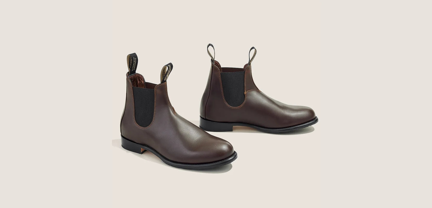 Blundstone Men's Heritage Chelsea Boot (155 or 152, Goodyear Welt, Black or Brown)