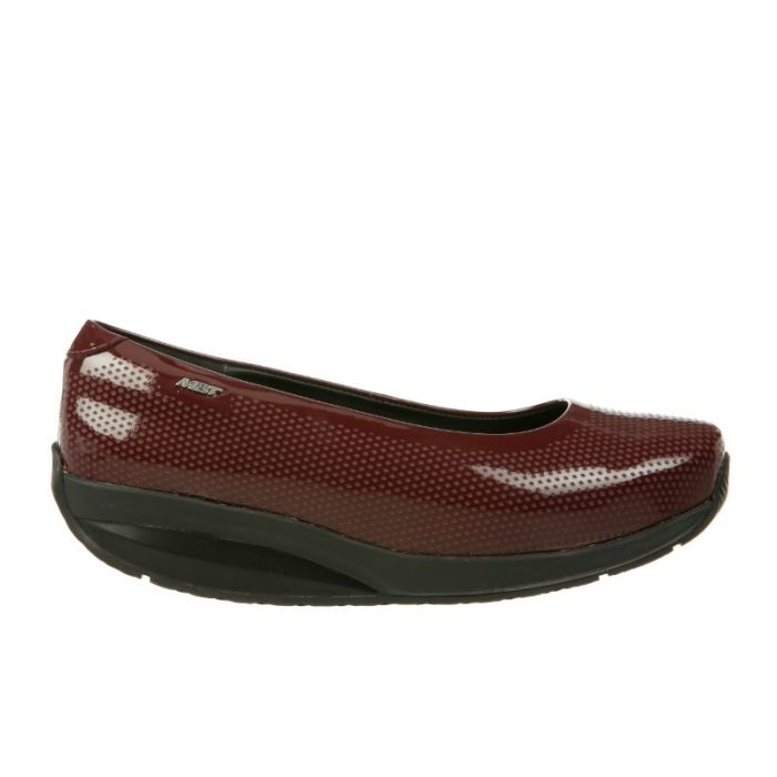 MBT Hani 6S Women Slip-On (Level 3 Rocker, Wine, Black Patent Leather)