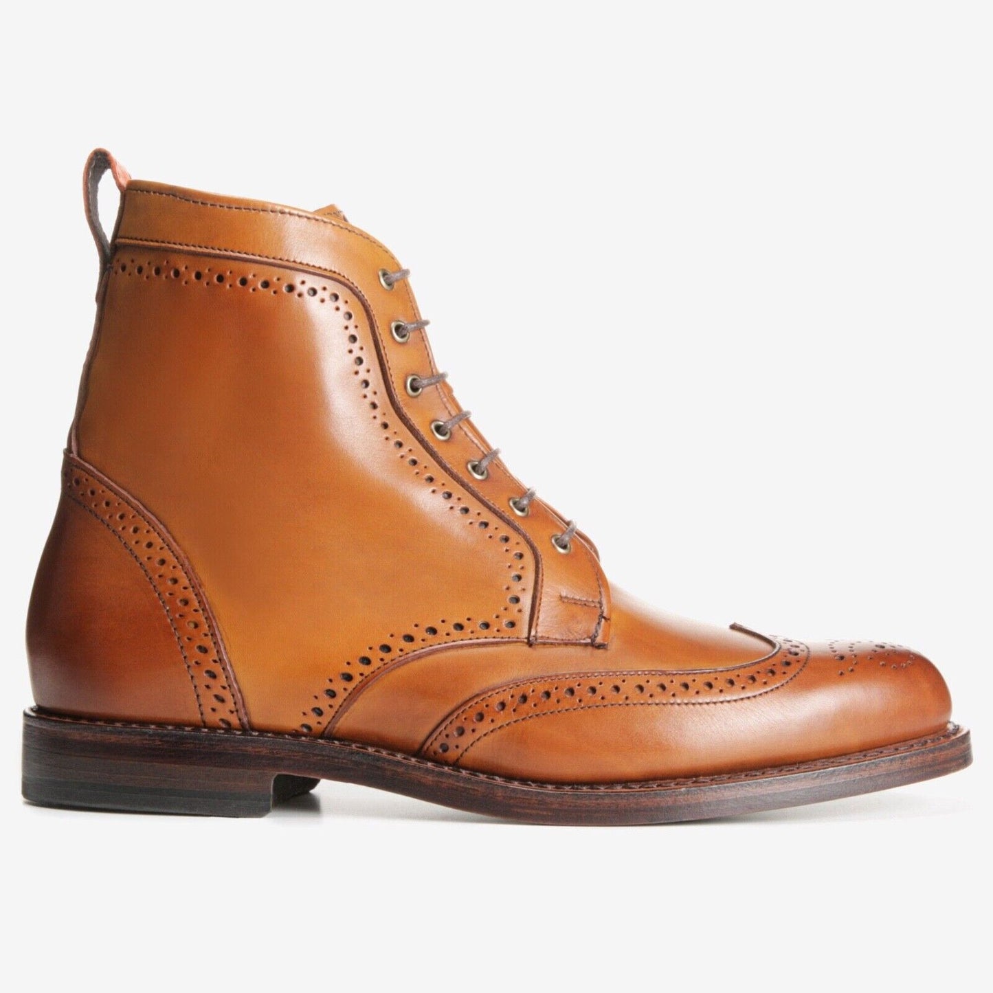 Allen Edmonds Dalton Wingtip Dress Boot(1111 Walnut Burnished Calf, Brogue Perf)