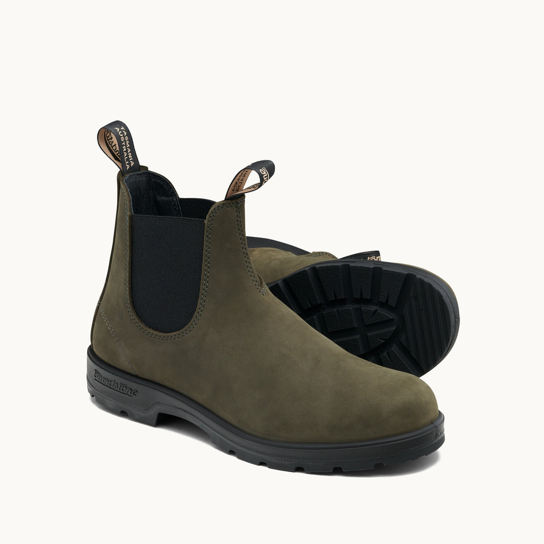 Blundstone Classic Chelsea Boots UNISEX (2130, 2341, 2442, 2342, 2340, 562)